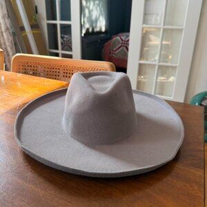 Olive & pique gray wool felt wide brim hat